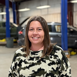 Mandy Bowen | Barebones Automotive